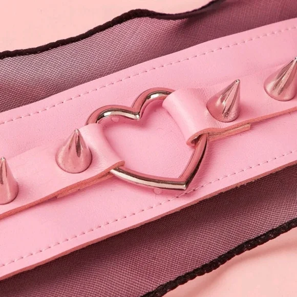 Anime lace bracelet - Picture 2 of 3